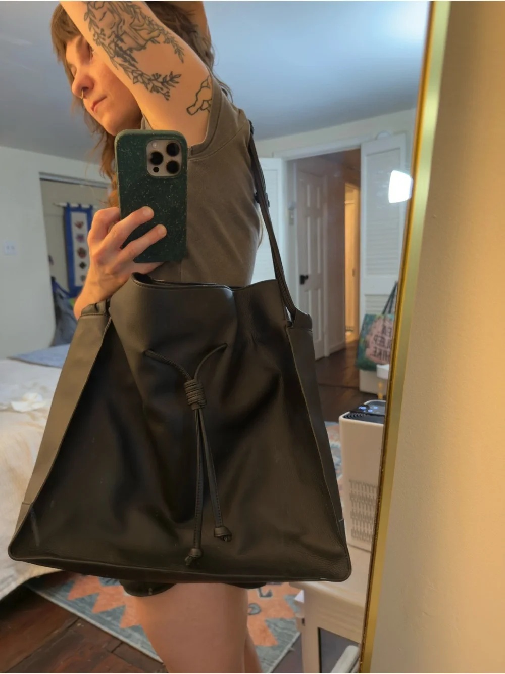Von Holzhausen Vegan Leather Large Shopper Black Tote Bag | Made In Italy - Picture 6 of 7